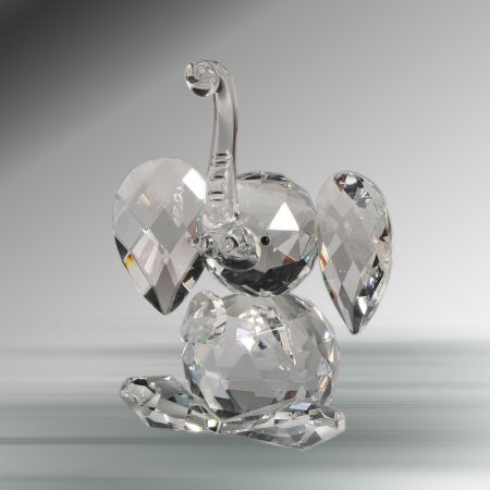 109-crystal-elephant-figurine.jpg