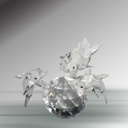 185-crystal-dolphin-family-with-ball.jpg
